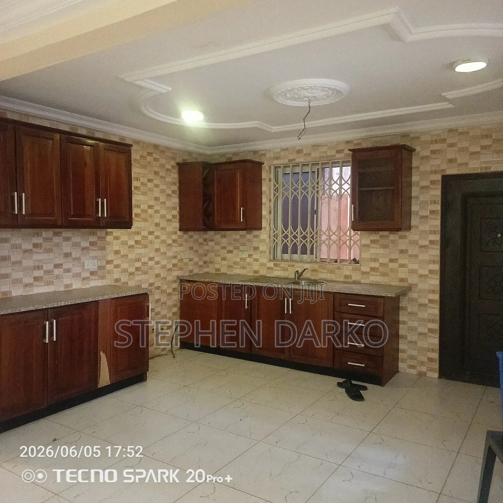4bdrm House in Steve Estate, Adenta for rent