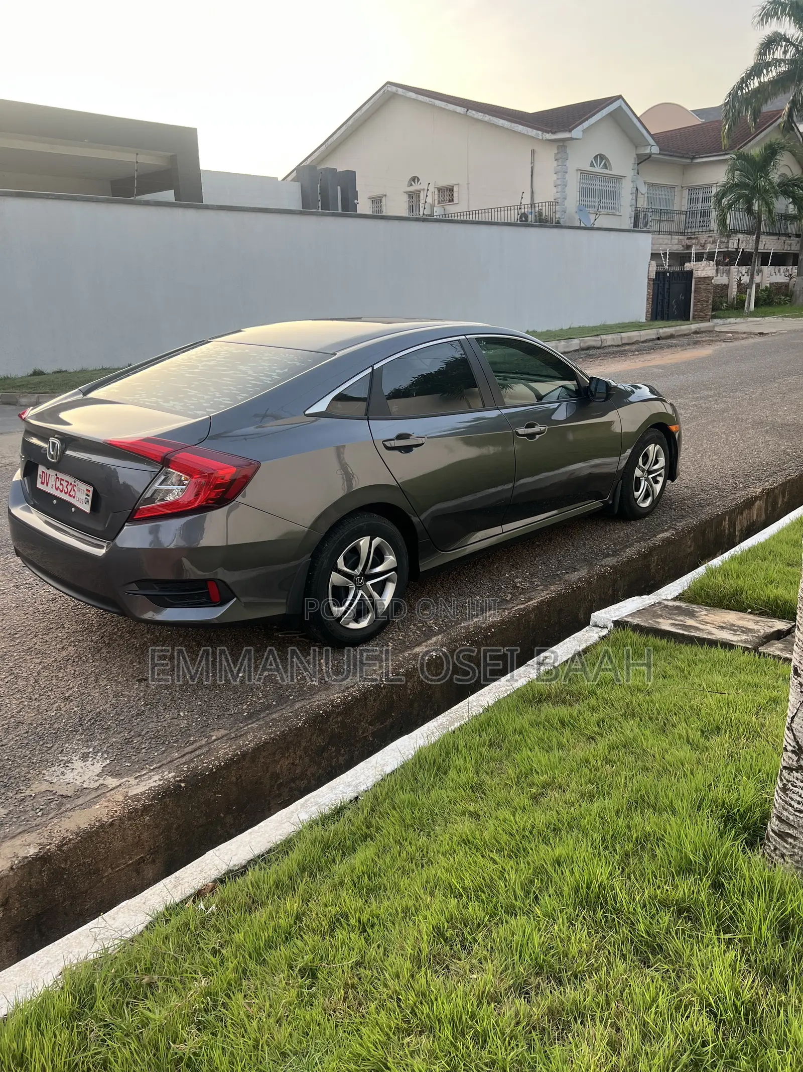 Honda Civic LX 4dr Sedan (2.0L 4cyl) 2016 Matt Black