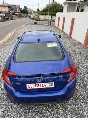 Civic 2017 Ext Going for Cool Price