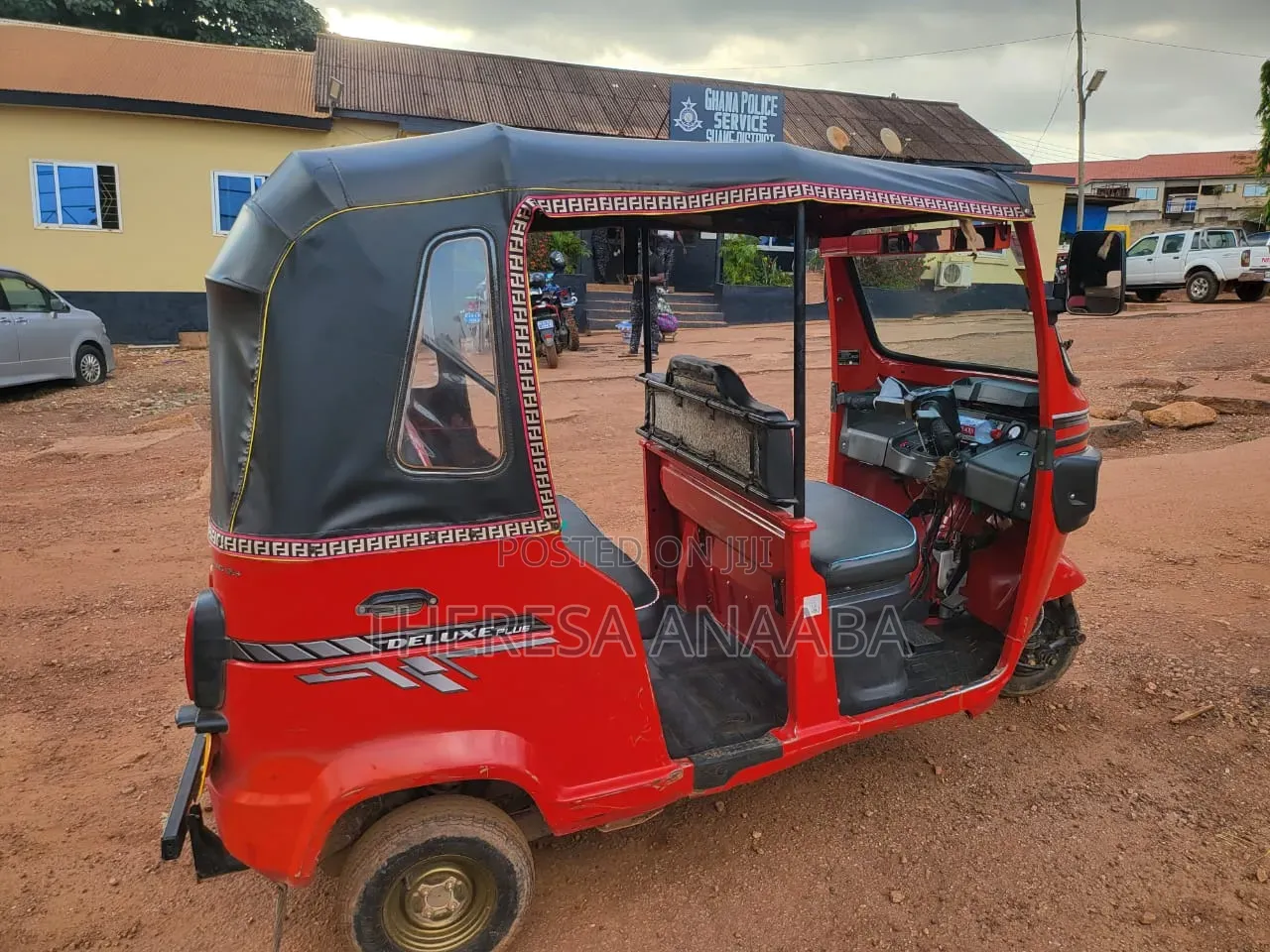 TVS HLX Plus ES 2025 Red