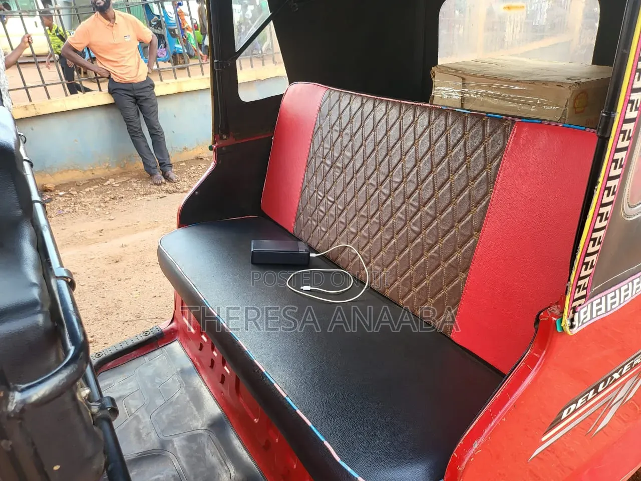 TVS HLX Plus ES 2025 Red
