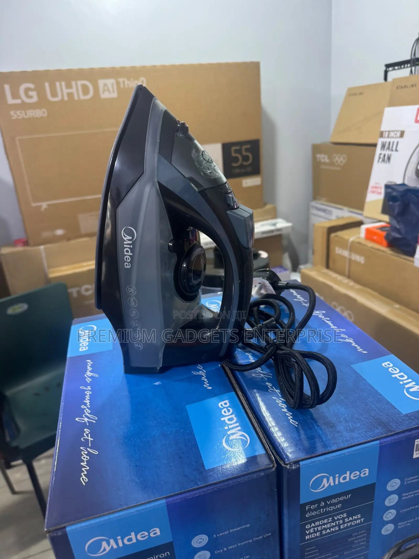 Midea 2400w Dry and Wet Dual Use Electric Iron Ypj20a1w