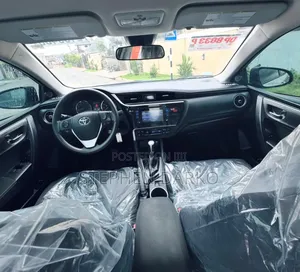 Toyota Corolla 2018 Gray