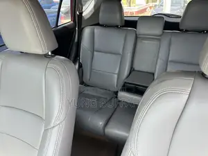 Toyota RAV4 SE 4dr SUV (2.5L 4cyl 6A) 2018 Red