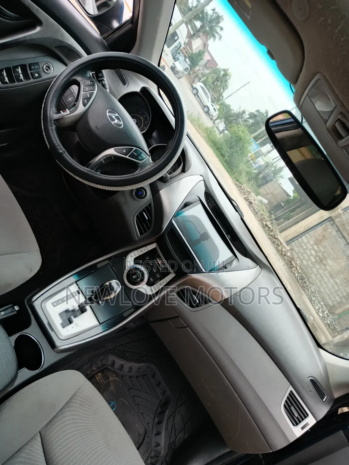 Hyundai Elantra 2013 Silver