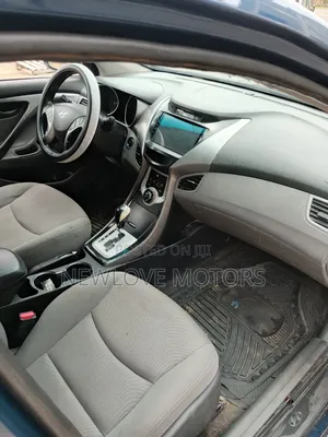 Hyundai Elantra 2013 Silver