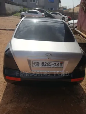 Hyundai Elantra 2.0 GLS Automatic 2005 Silver