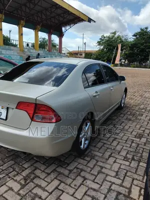 Honda Civic 1.4 5 Door 2011