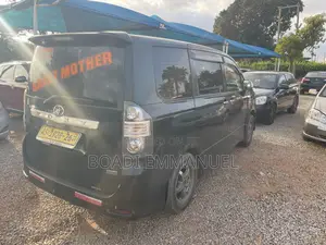 Toyota Voxy 2009 Black