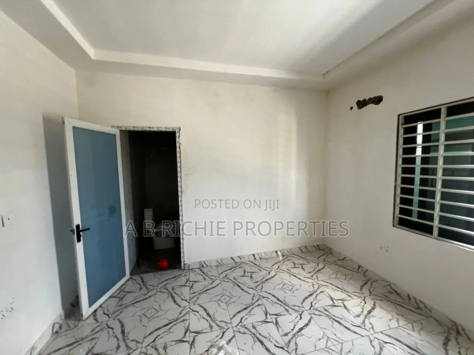 3bdrm Bungalow in Ab Richie Properties, Baatsona Total for sale