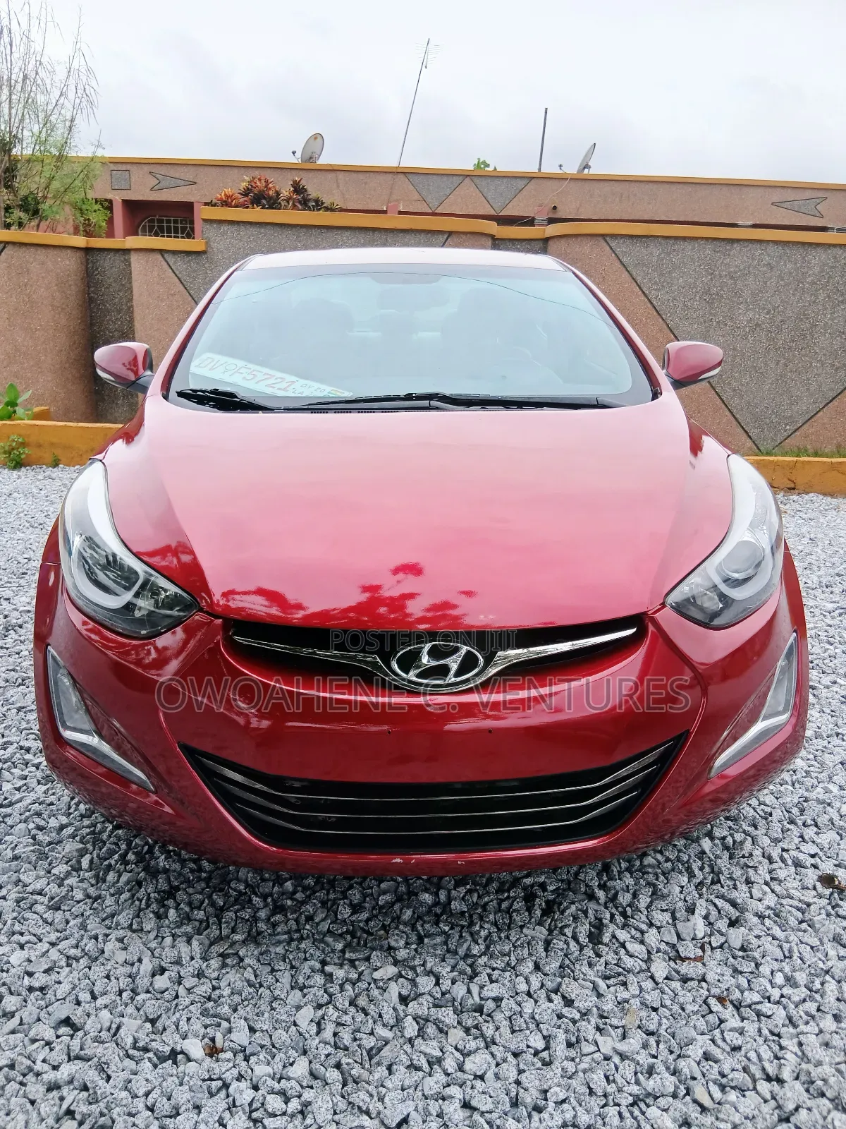Hyundai Elantra 2016 Red