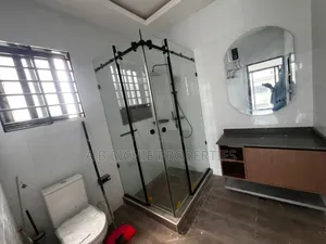 3bdrm House in Ab Richie Properties, Baatsona Total for sale