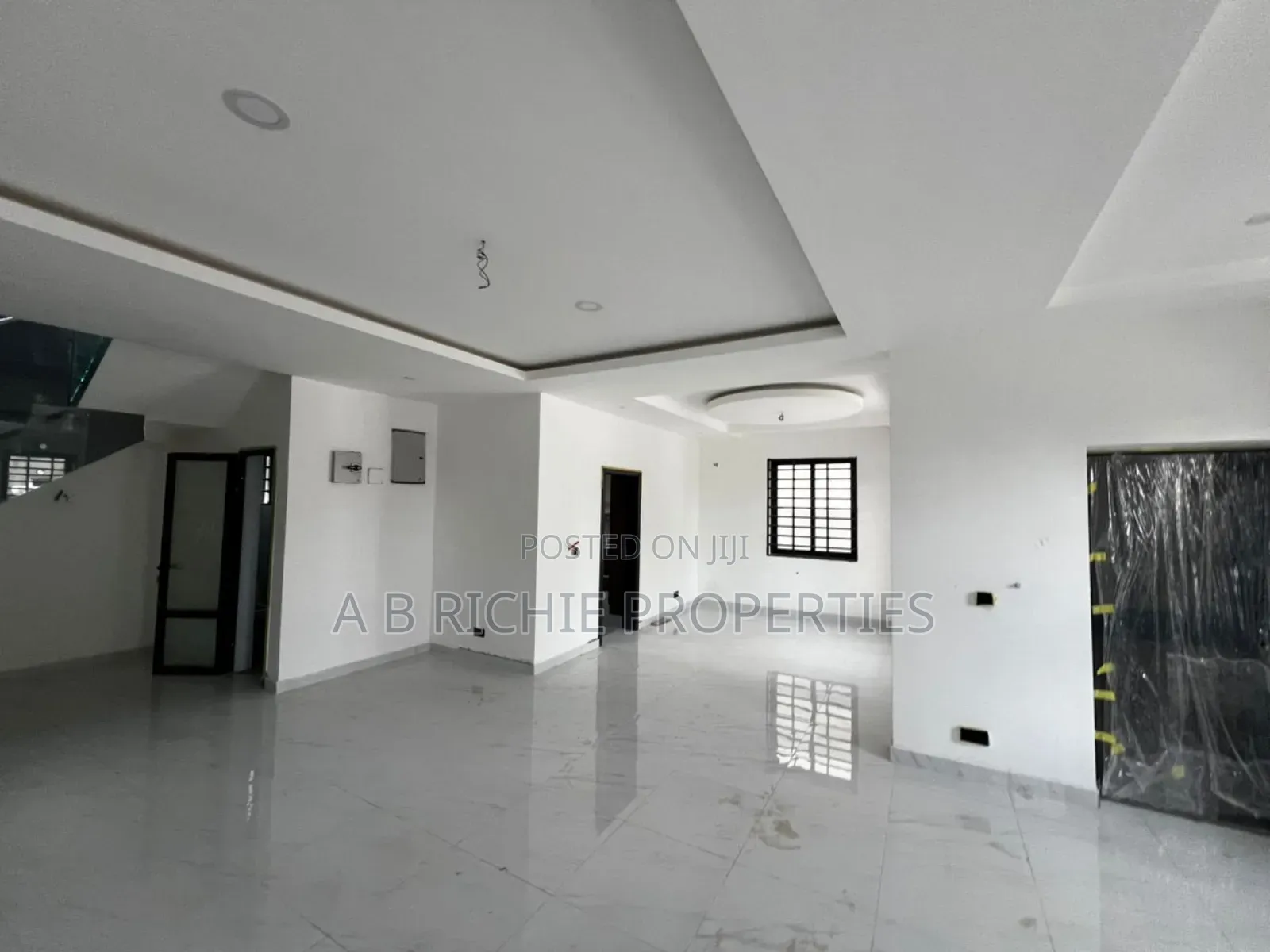 3bdrm House in Ab Richie Properties, Baatsona Total for sale
