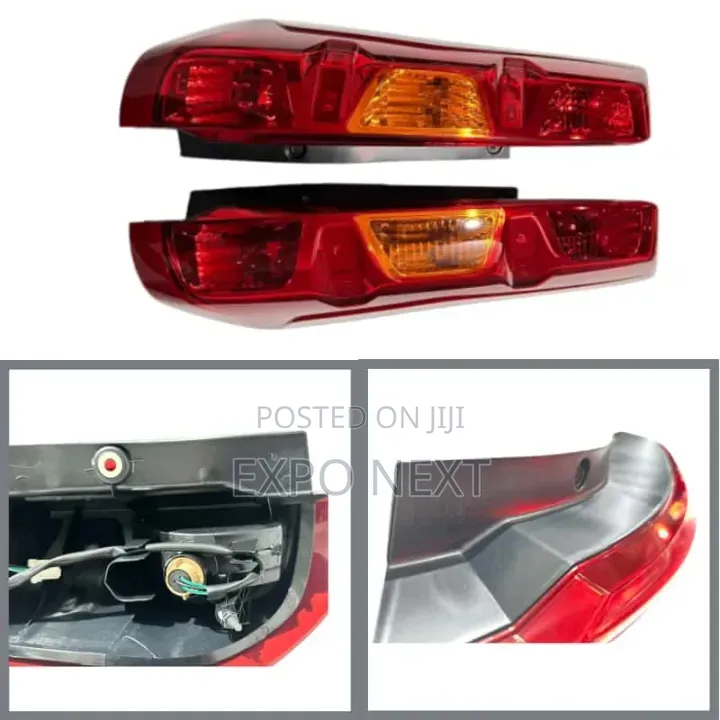 Nissan X-Trail T31 Tail Light Pair 2007-2014