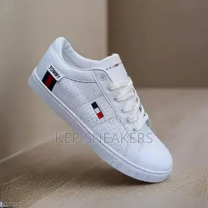 Tommy Hilfiger Trainers