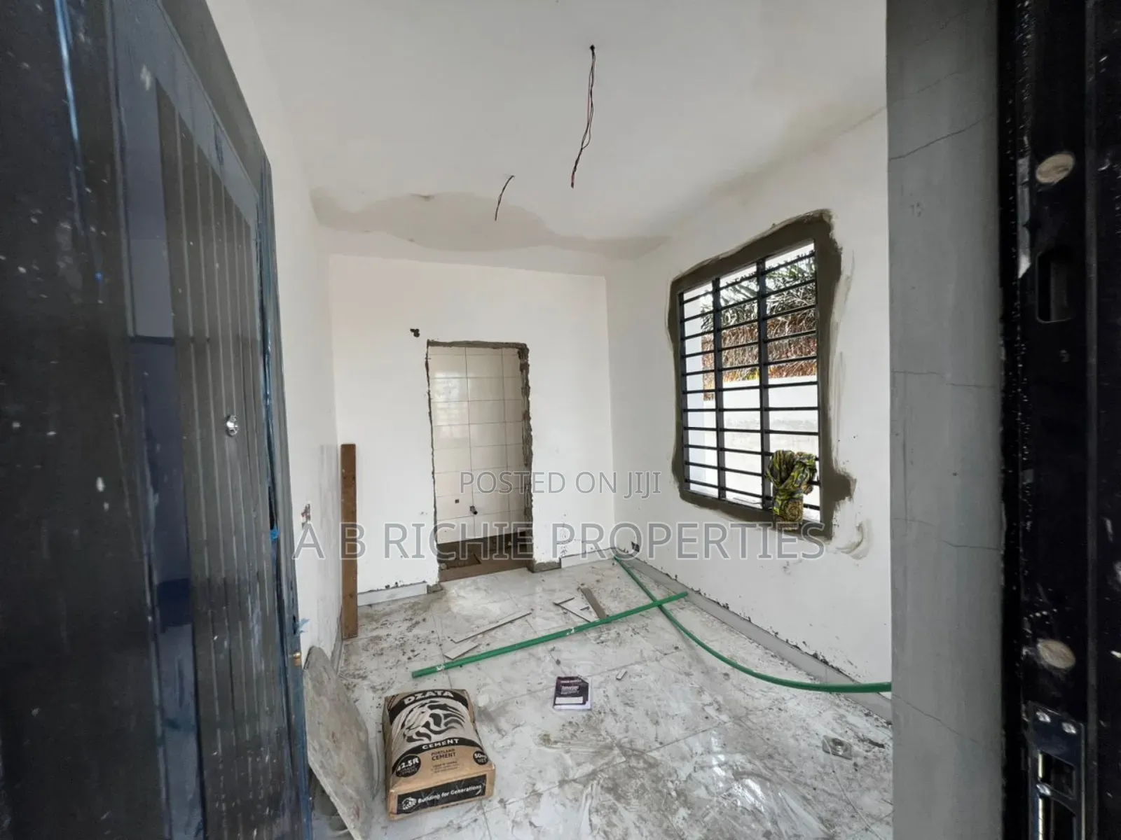 3bdrm House in Ab Richie Properties, Baatsona Total for sale