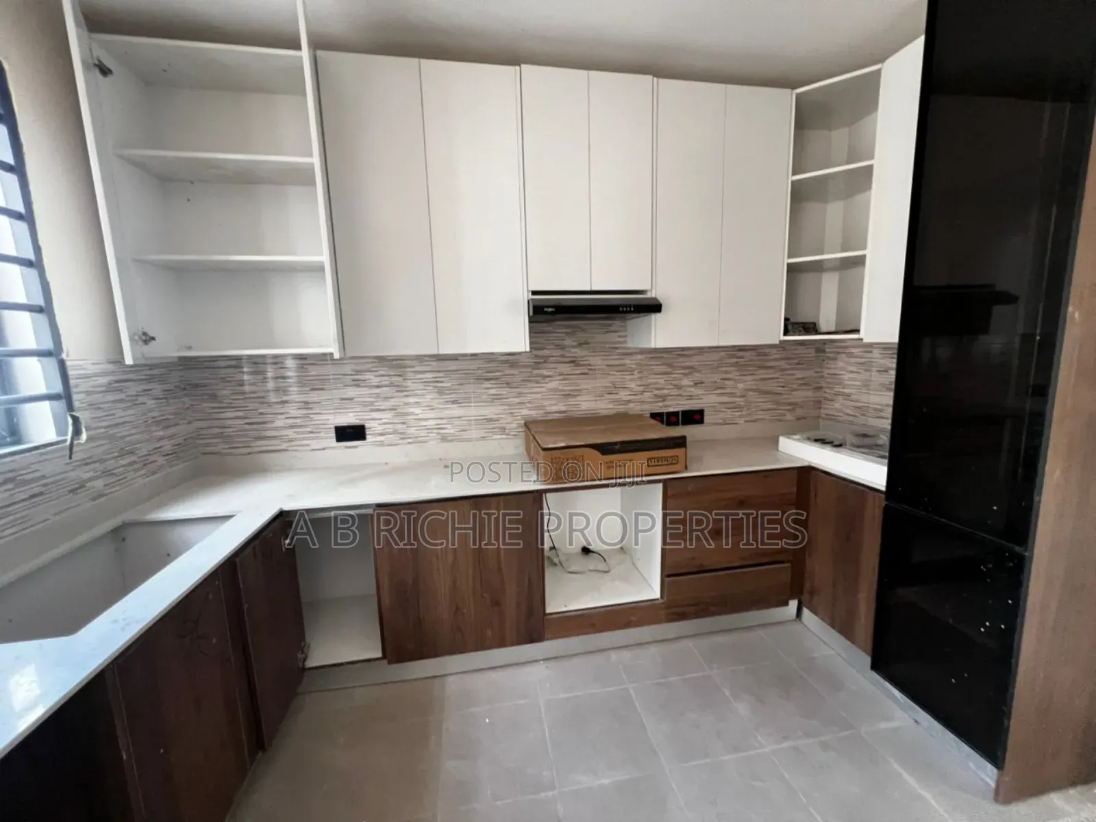 3bdrm House in Ab Richie Properties, Baatsona Total for sale