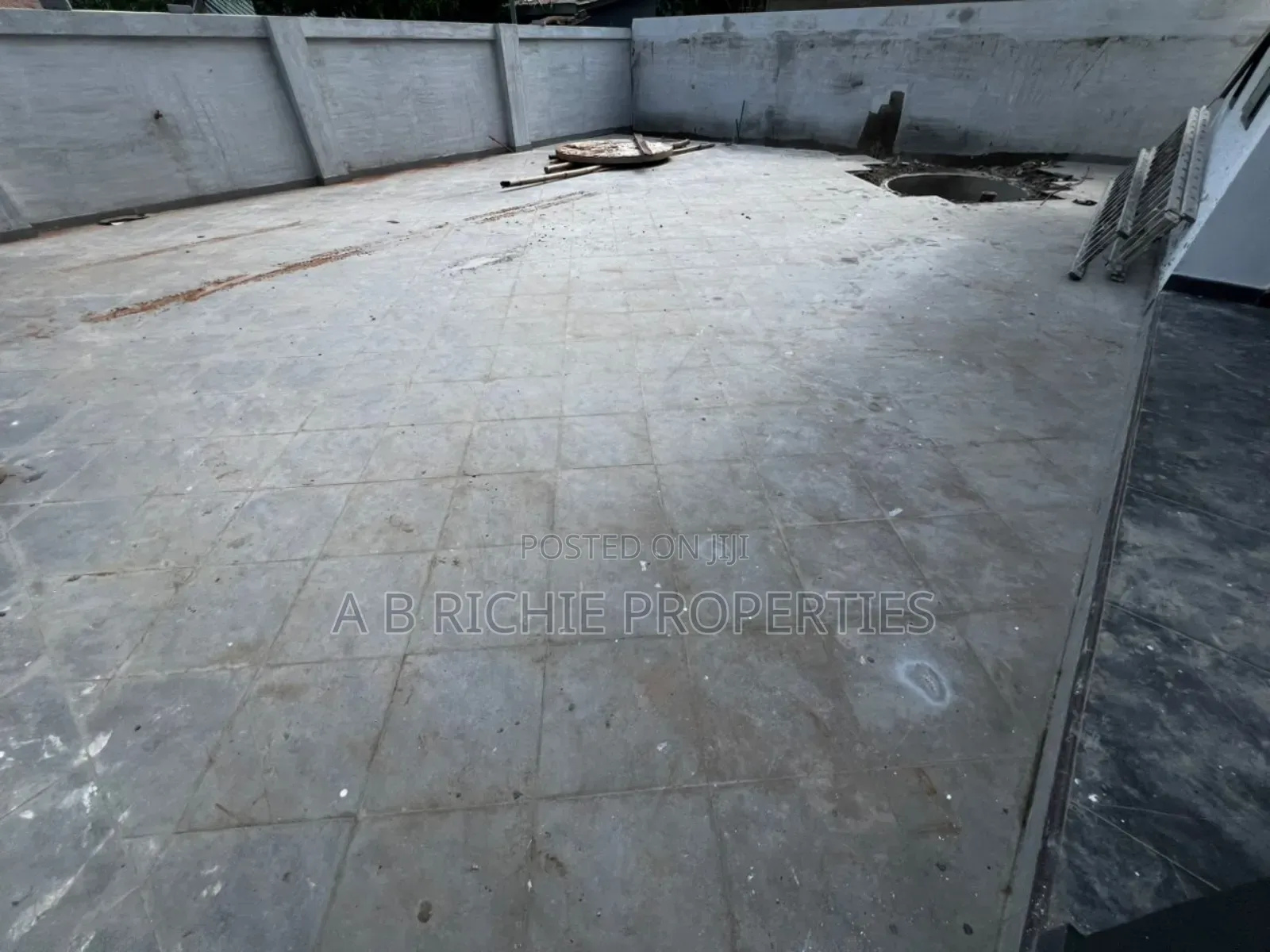 3bdrm House in Ab Richie Properties, Baatsona Total for sale