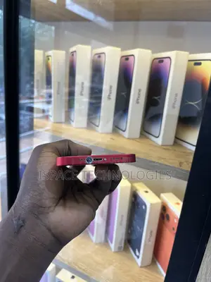 Apple iPhone 13 128 GB Red