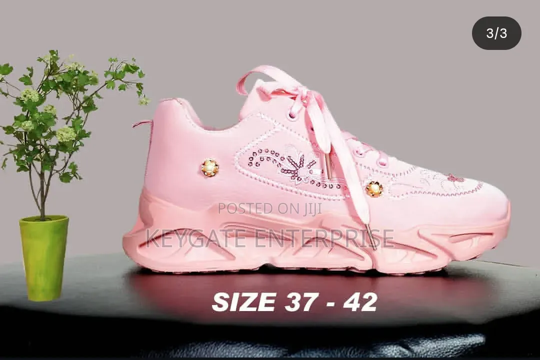 Sneakers for Ladies