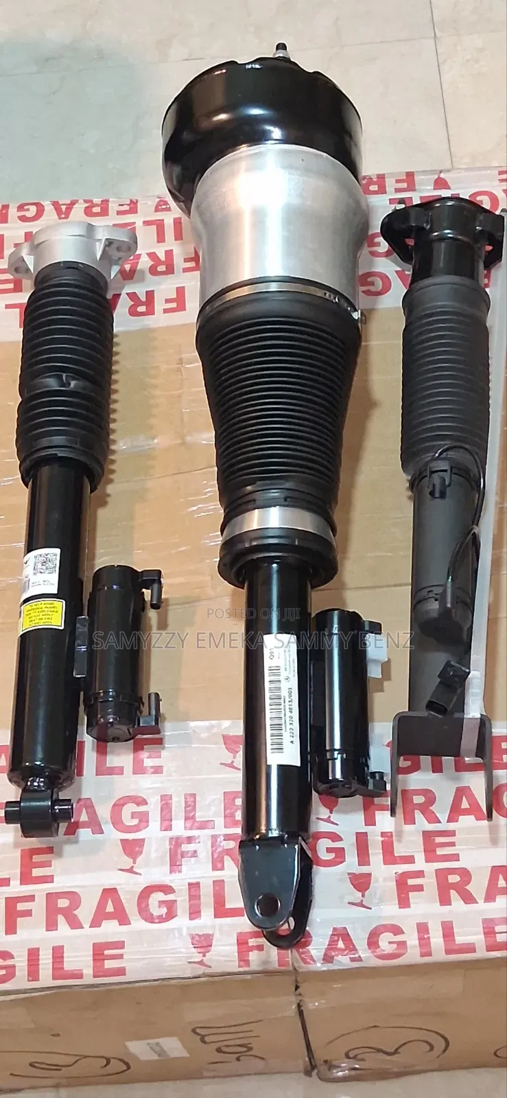 Air Suspension Strut for Mercedes-Benz S-Class W222 or W221 Models.