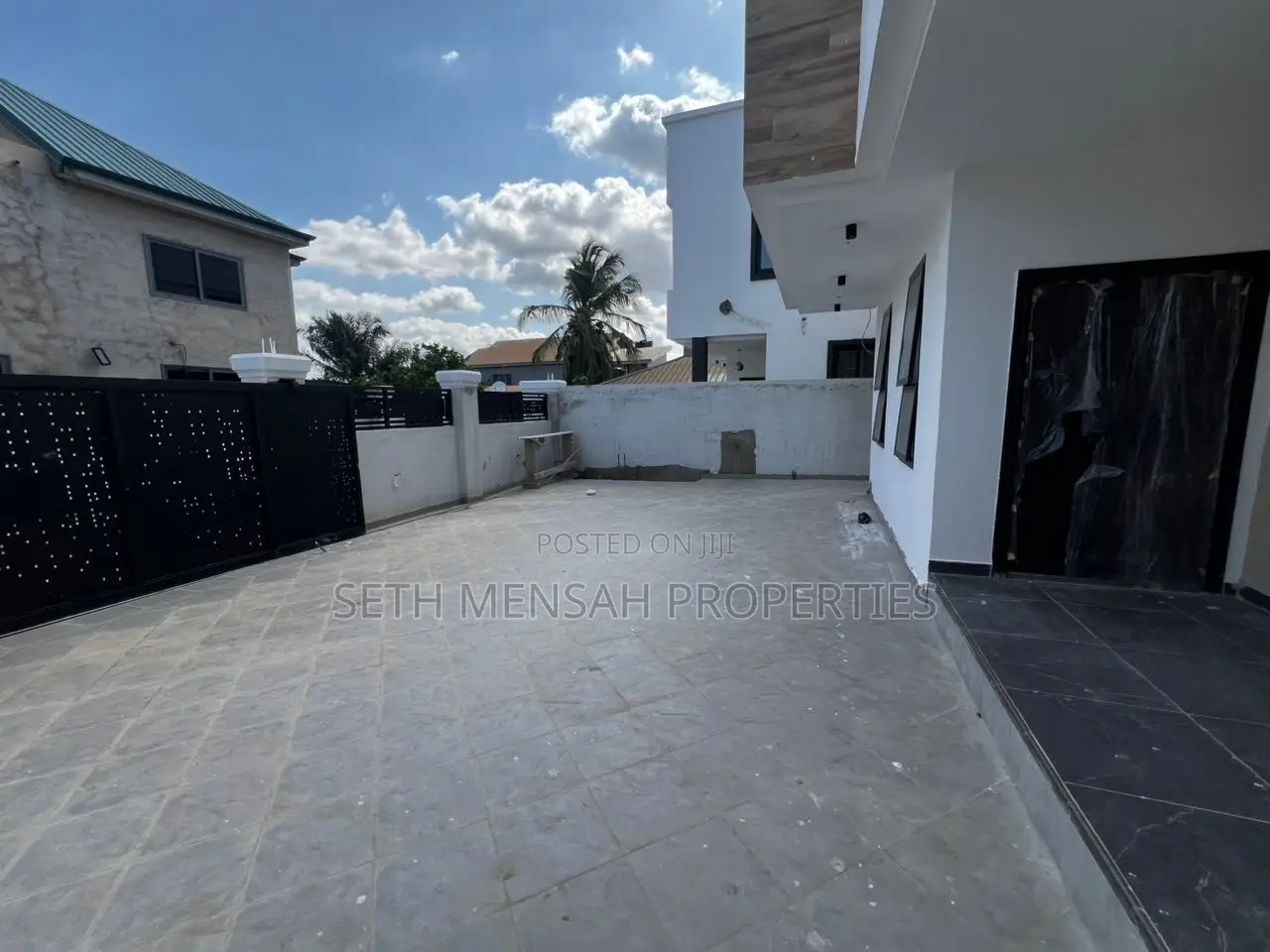 3bdrm House in 3 Bedroom House, Coca Cola for sale