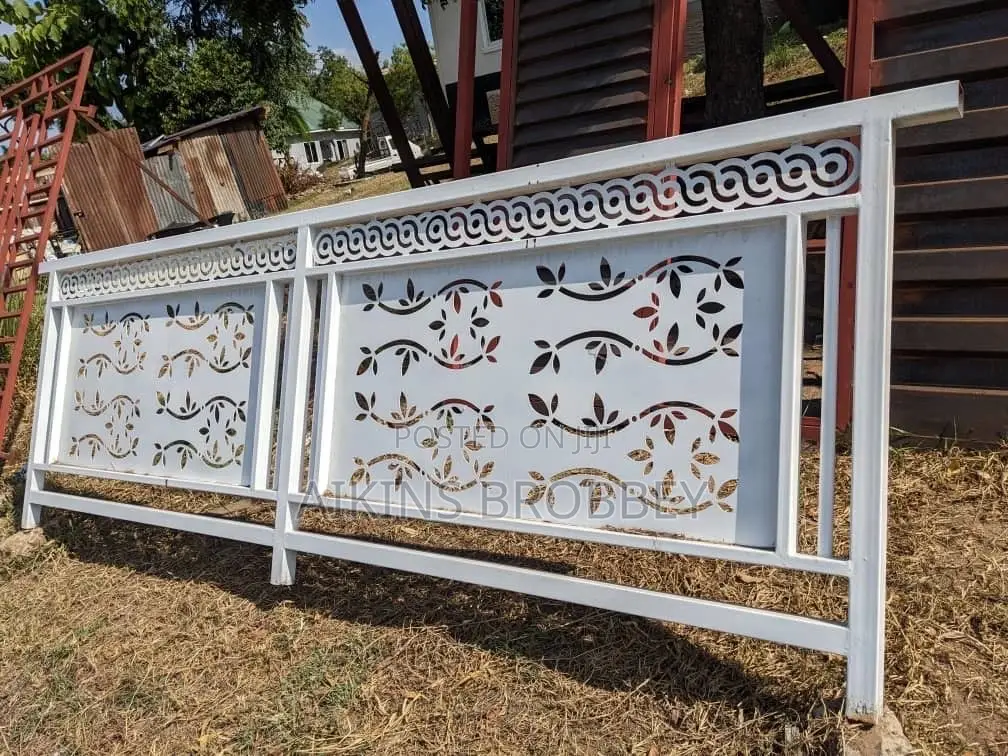 CNC Cutting Laser Machine Design