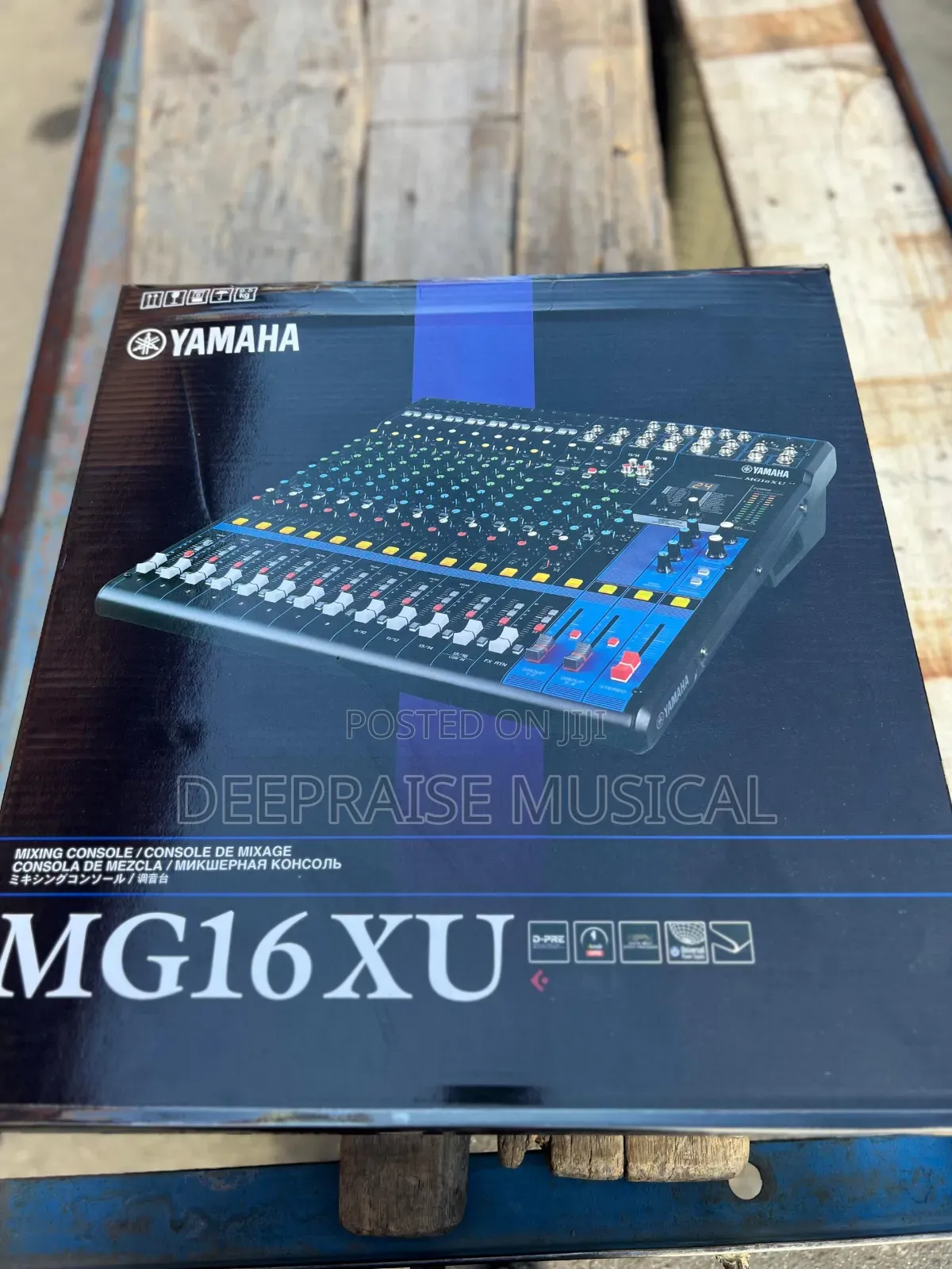 Yamaha Mg16 Xu 16 Channel Mixer