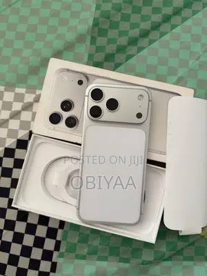 New Apple iPhone 17 Pro Max 256 GB Silver