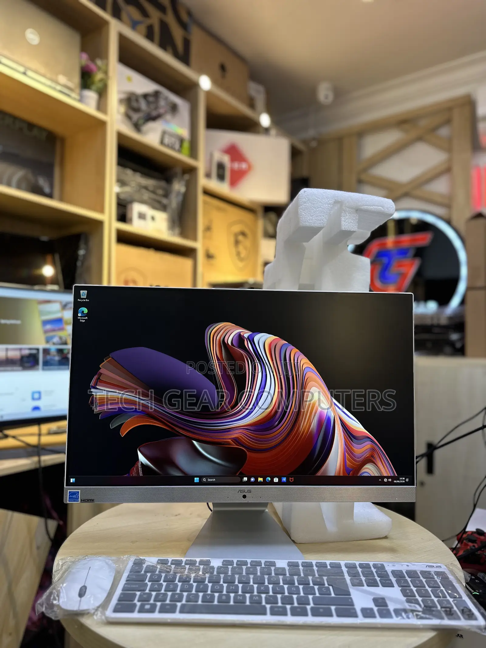 New Desktop Computer Asus 16GB AMD Ryzen 7 SSD 512GB