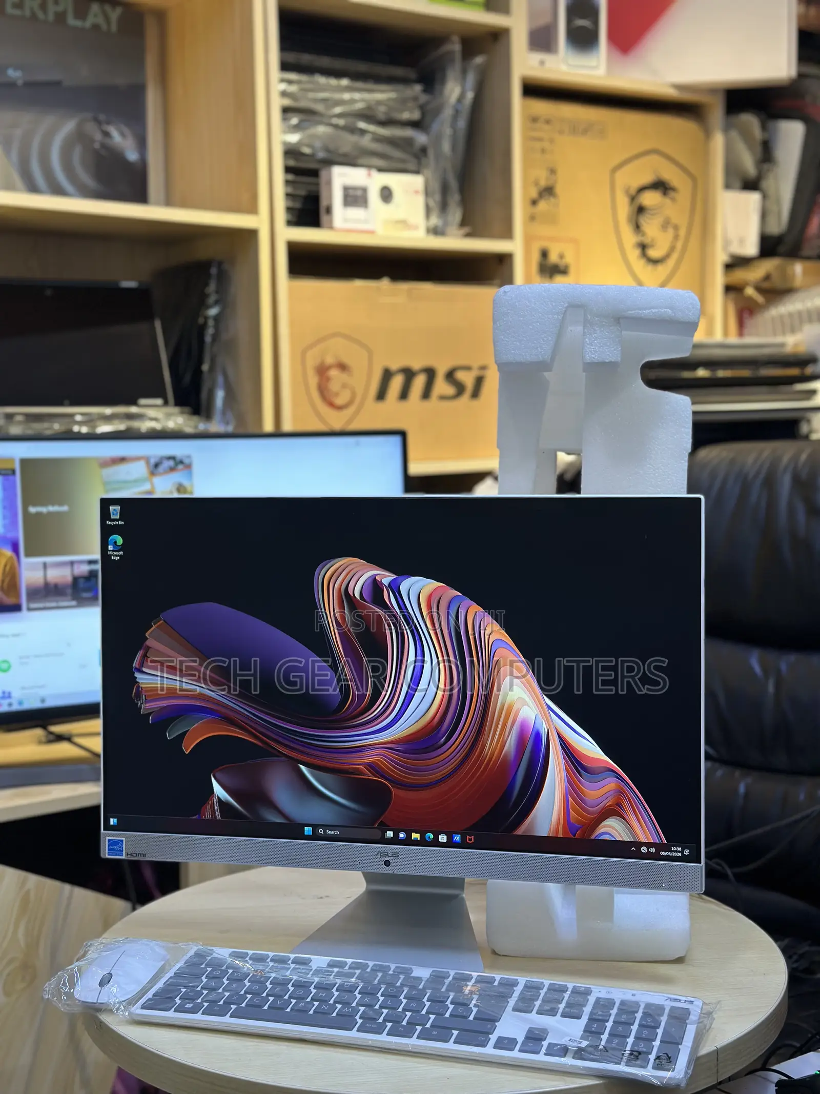 New Desktop Computer Asus 16GB AMD Ryzen 7 SSD 512GB
