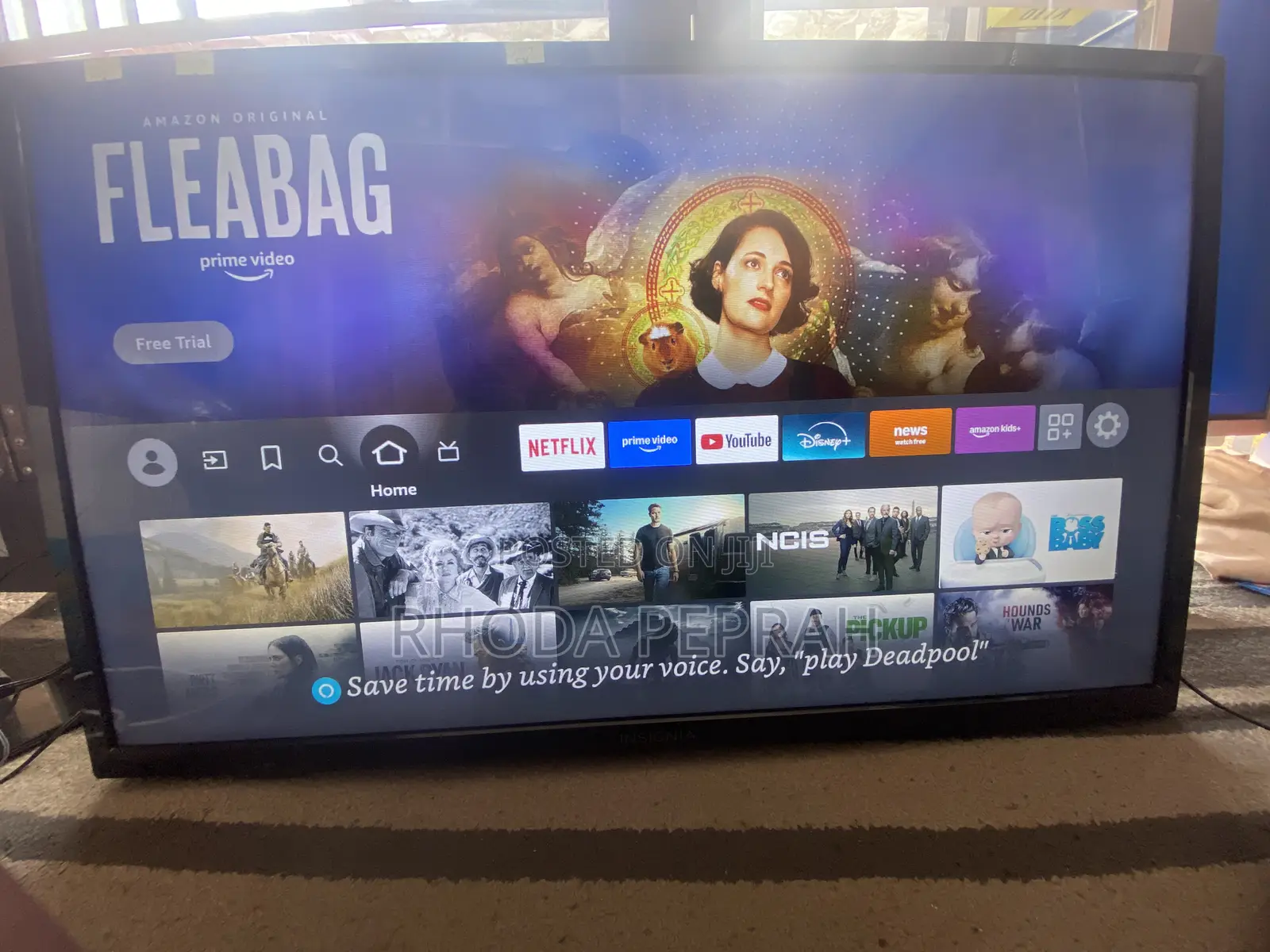 32" Inches Insignia Smart Television