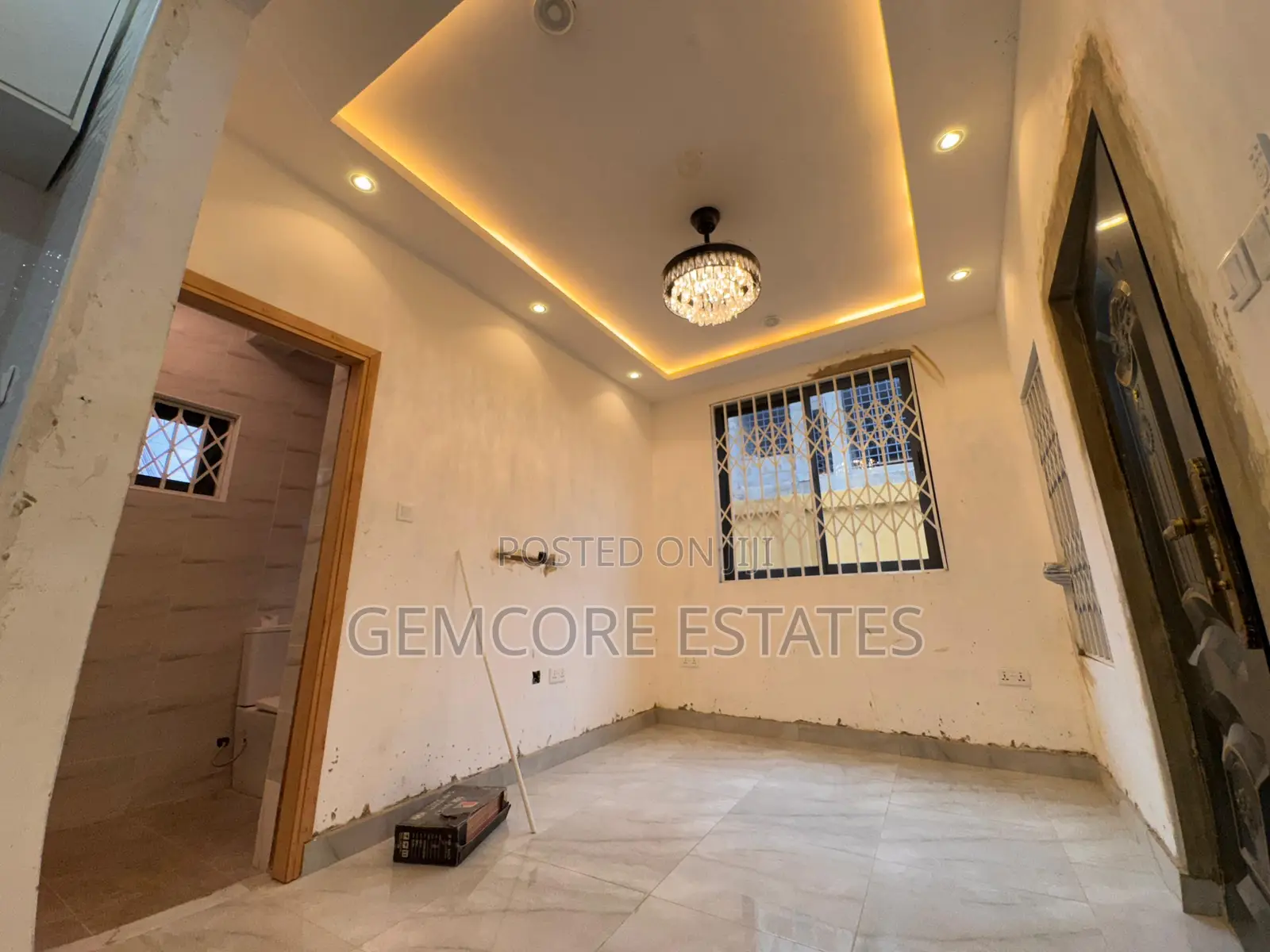1bdrm Apartment in Adjiringanor, East Legon for rent
