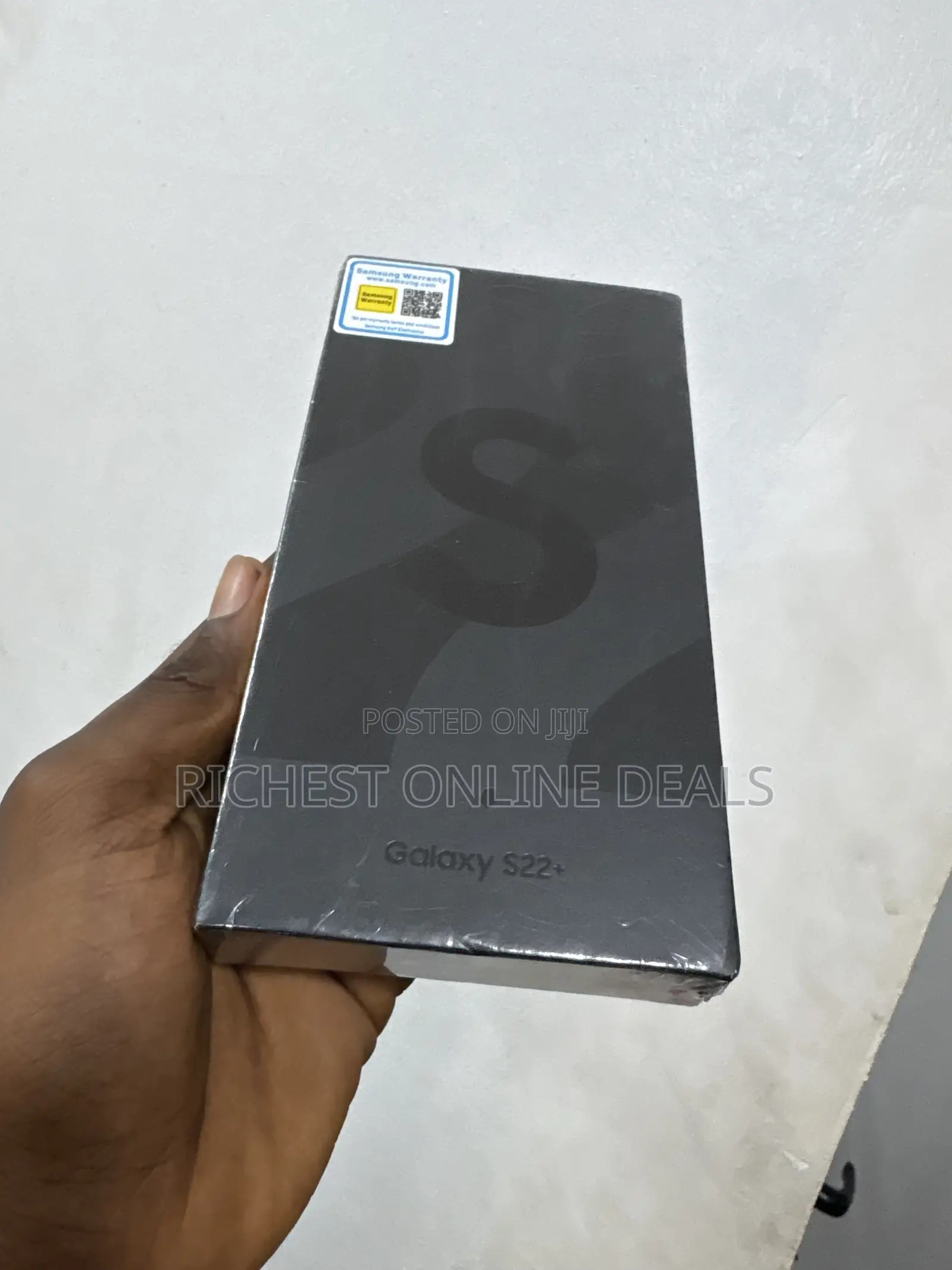 New Samsung Galaxy S22+ 5G 128 GB