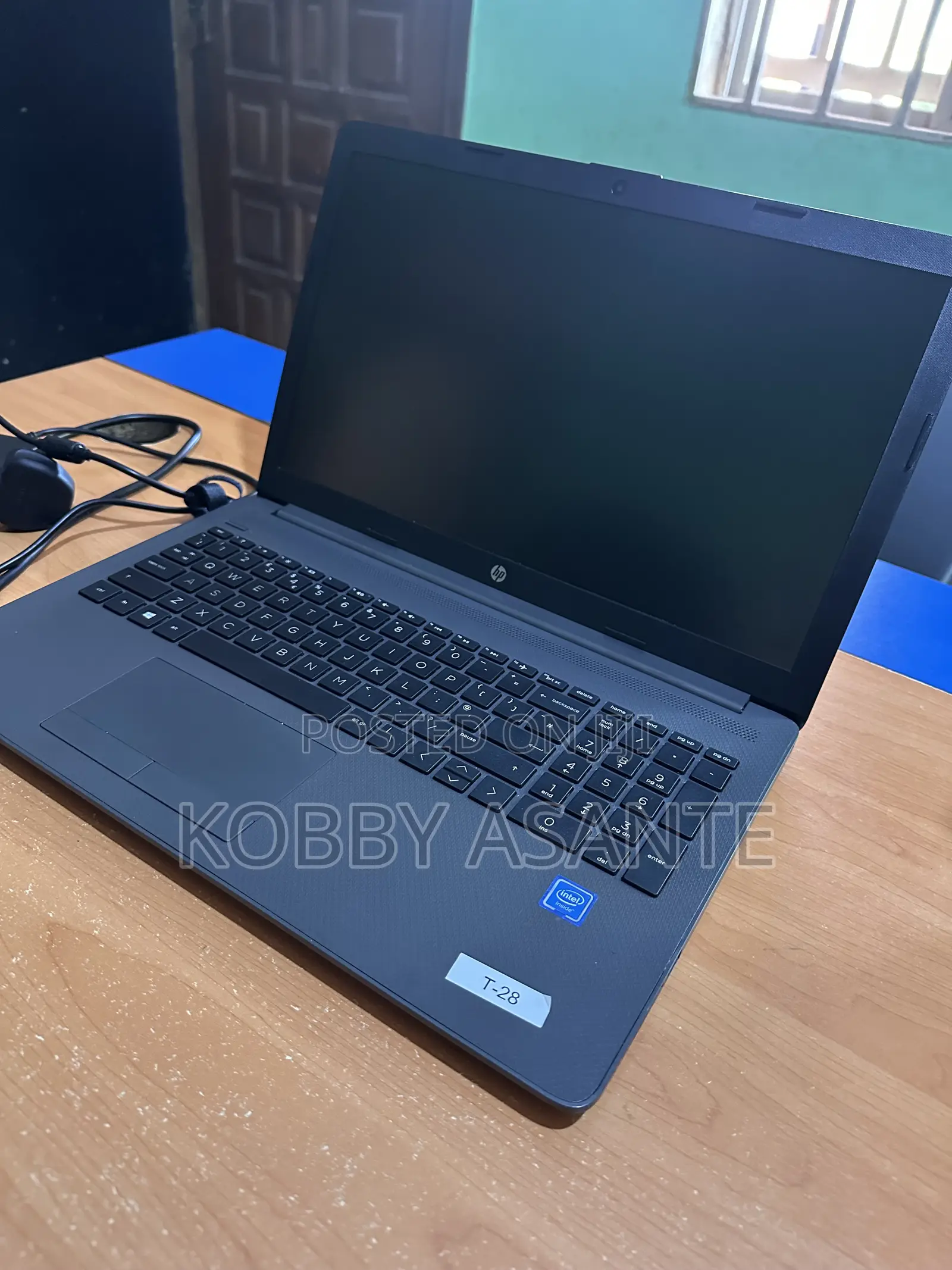 Laptop HP 250 G7 4GB Intel SSD 128GB
