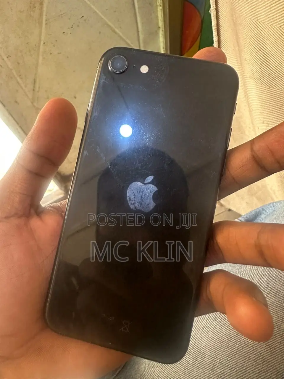 Apple iPhone SE (2020) 64 GB Black