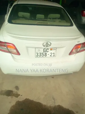 Toyota Camry 2.4 2008 White