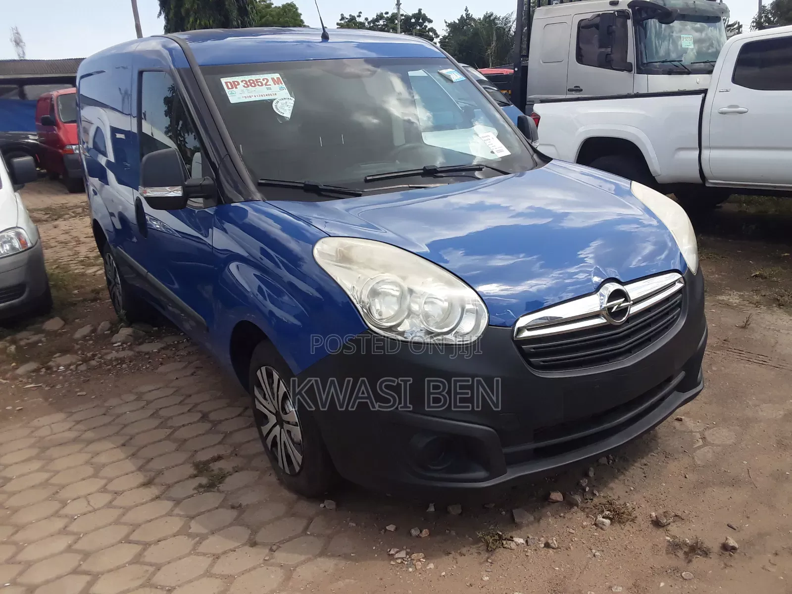 Opel Combo 2013 Blue