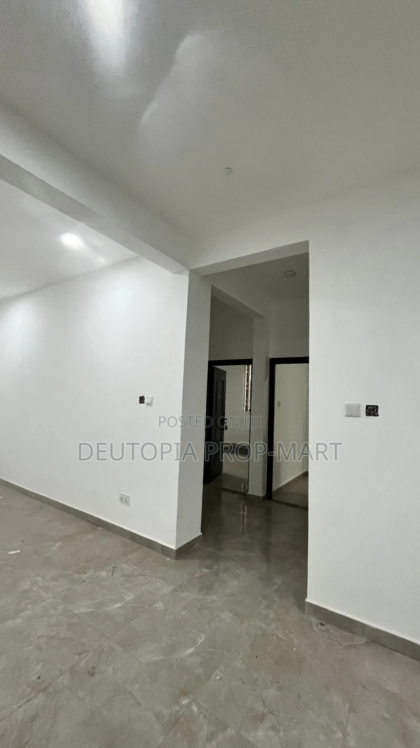 2bdrm Apartment in Fontomfrom, Tema Metropolitan for rent