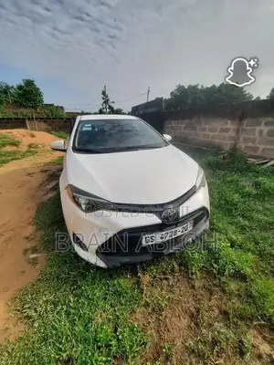 Toyota Corolla 2016 White