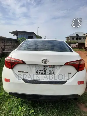Toyota Corolla 2016 White
