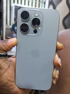 Apple iPhone 15 Pro 256 GB Silver