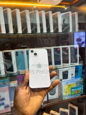 New Apple iPhone 13 128 GB White