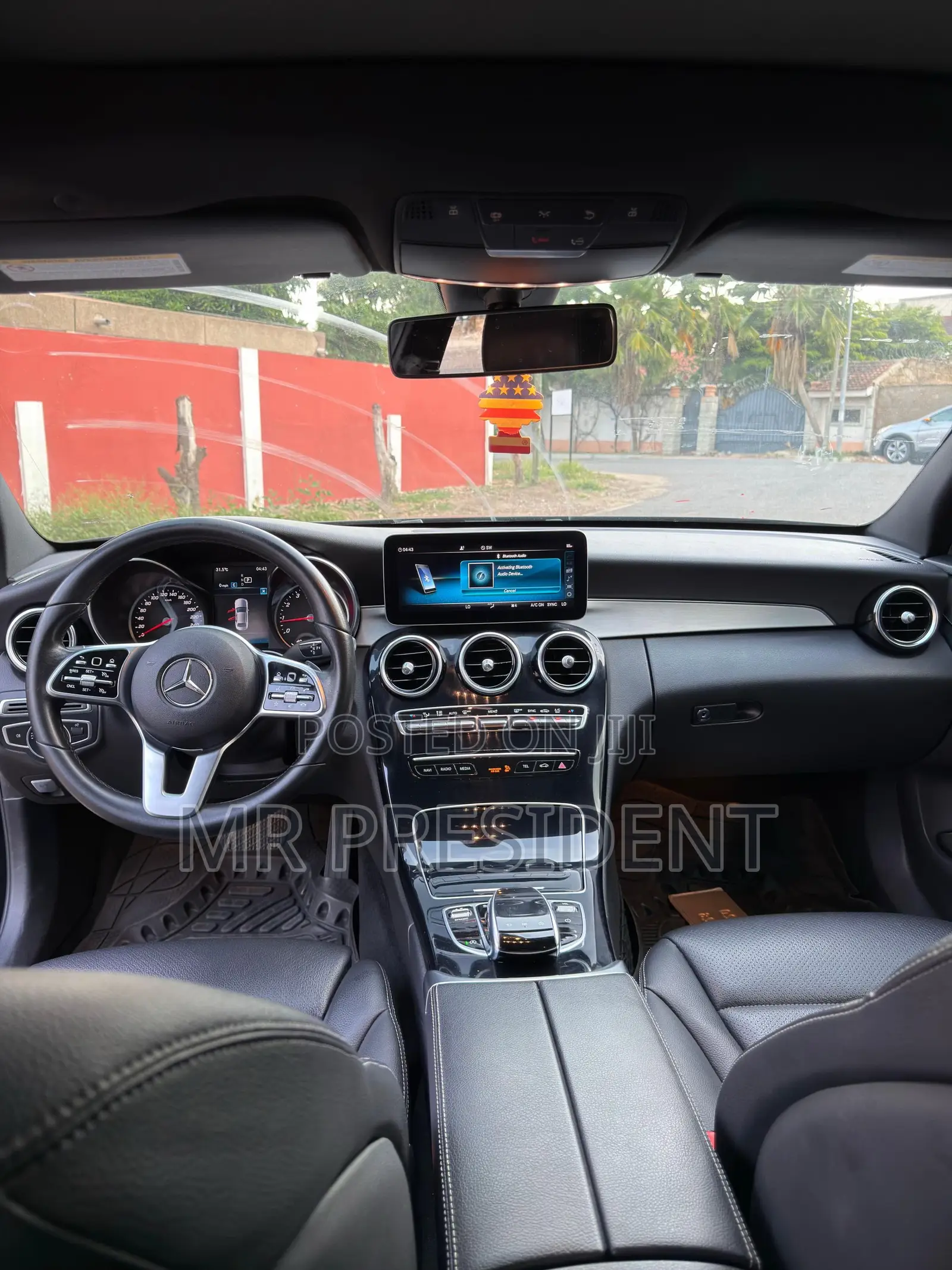 Mercedes-Benz C300 2020 Black