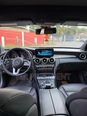 Mercedes-Benz C300 2020 Black