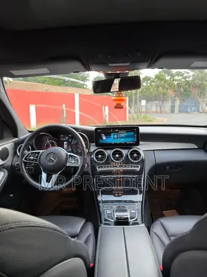 Mercedes-Benz C300 2020 Black