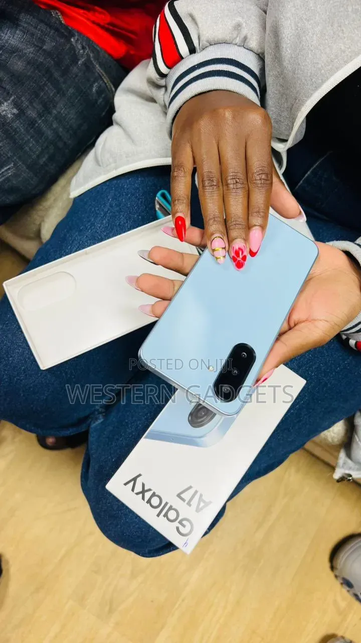 New Samsung Galaxy A17 256 GB Blue