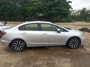 Honda Civic EX 4dr Sedan (1.8L 4cyl CVT) 2015 Silver