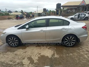 Honda Civic EX 4dr Sedan (1.8L 4cyl CVT) 2015 Silver