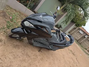 Yamaha Majesty 2008 Black